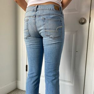 American Eagle cropped jeans